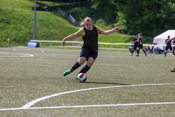 Bild 111 - B-Juniorinnen Pokalfinale SV Henstedt Ulzburg - SG Holstein Sued : 2:0